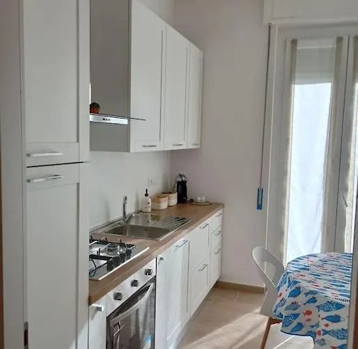 Il Legno Di Mare 아파트 라스페치아